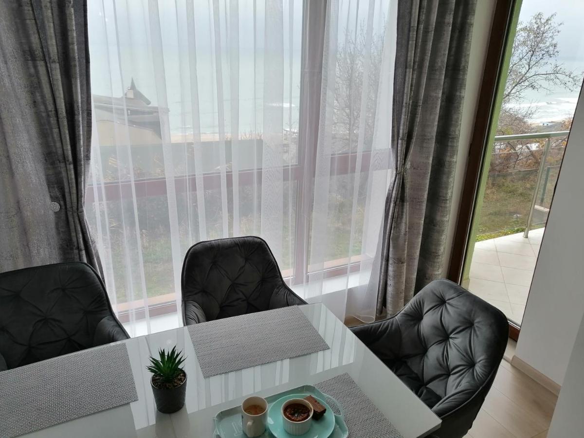 Relax Apartament Varna Ngoại thất bức ảnh